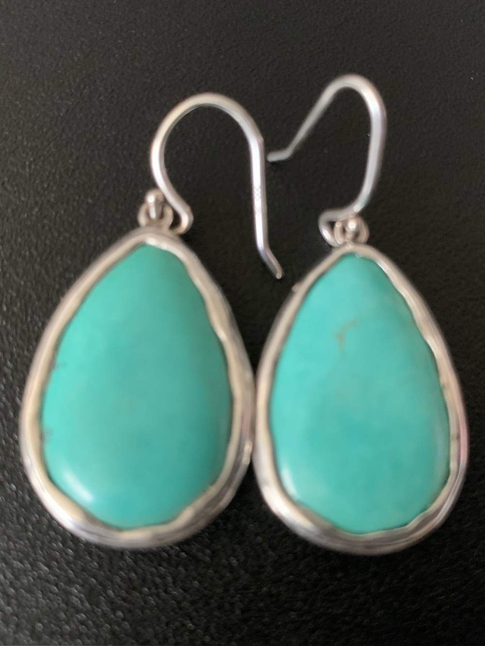 Silpada W3159 “Make A Splash” Earrings .925 silver and howlite